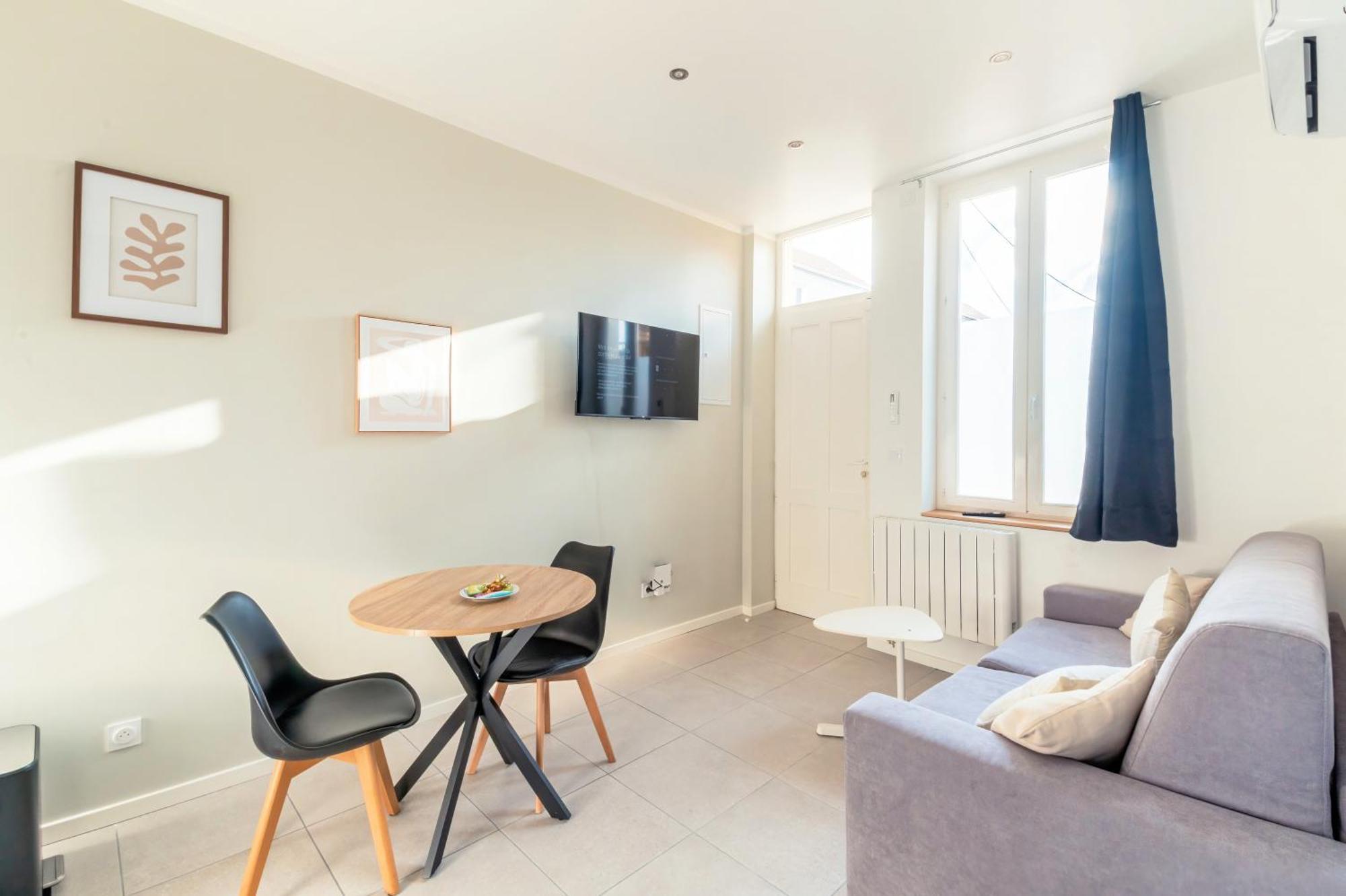 T2 Moderne Cosy Et Climatise A Proximite Du Centre De Lyon *