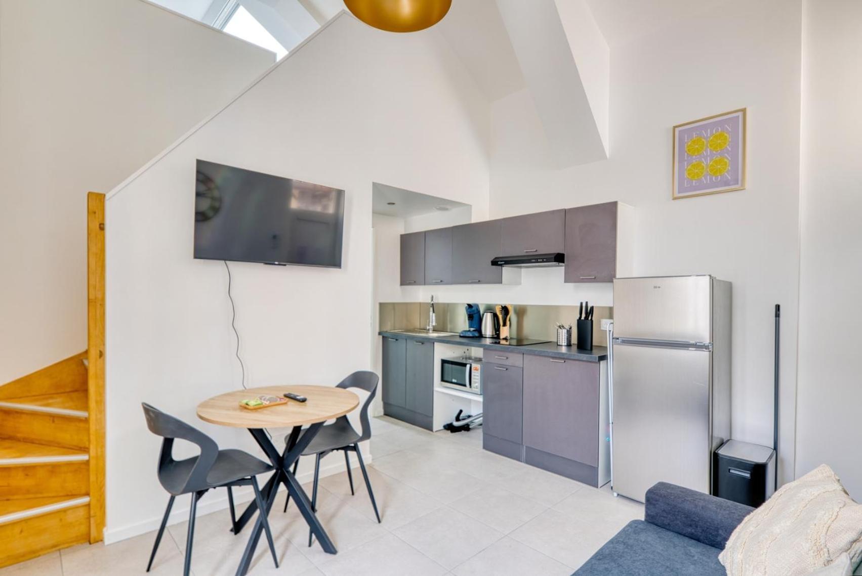 T2 Moderne Cosy Et Climatise A Proximite Du Centre De Lyon Appartement