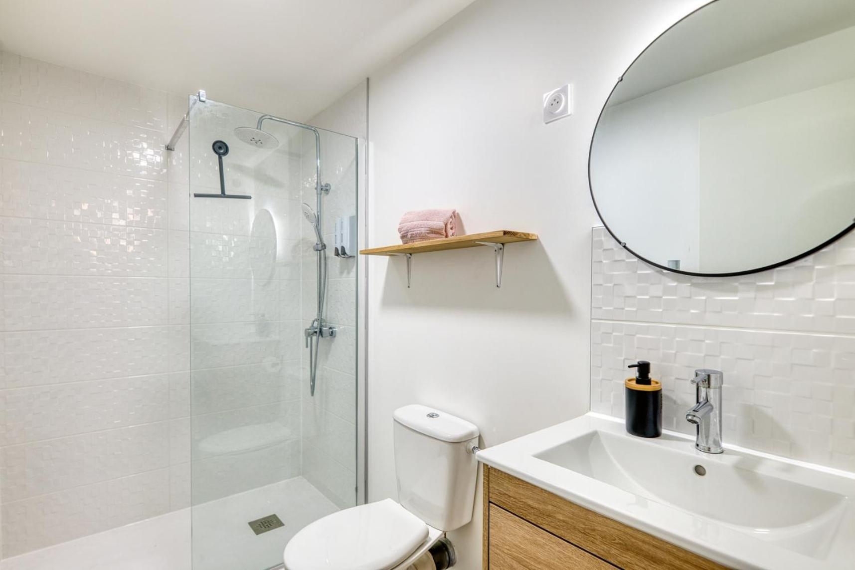 Appartement T2 Moderne Cosy Et Climatise A Proximite Du Centre De Lyon Villeurbanne